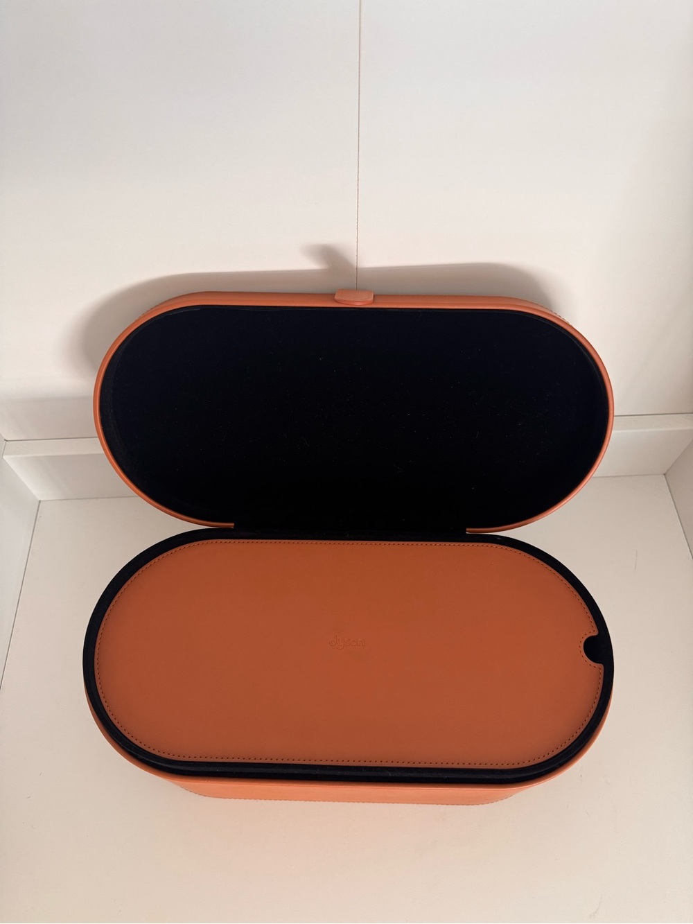 Dyson Airwrap Complete Set - Pink Accents - Picture 6 of 10